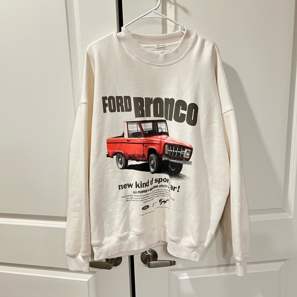 Abercrombie & Fitch Soft Fleece oversized Ford Bronco Graphic Sweatshirt